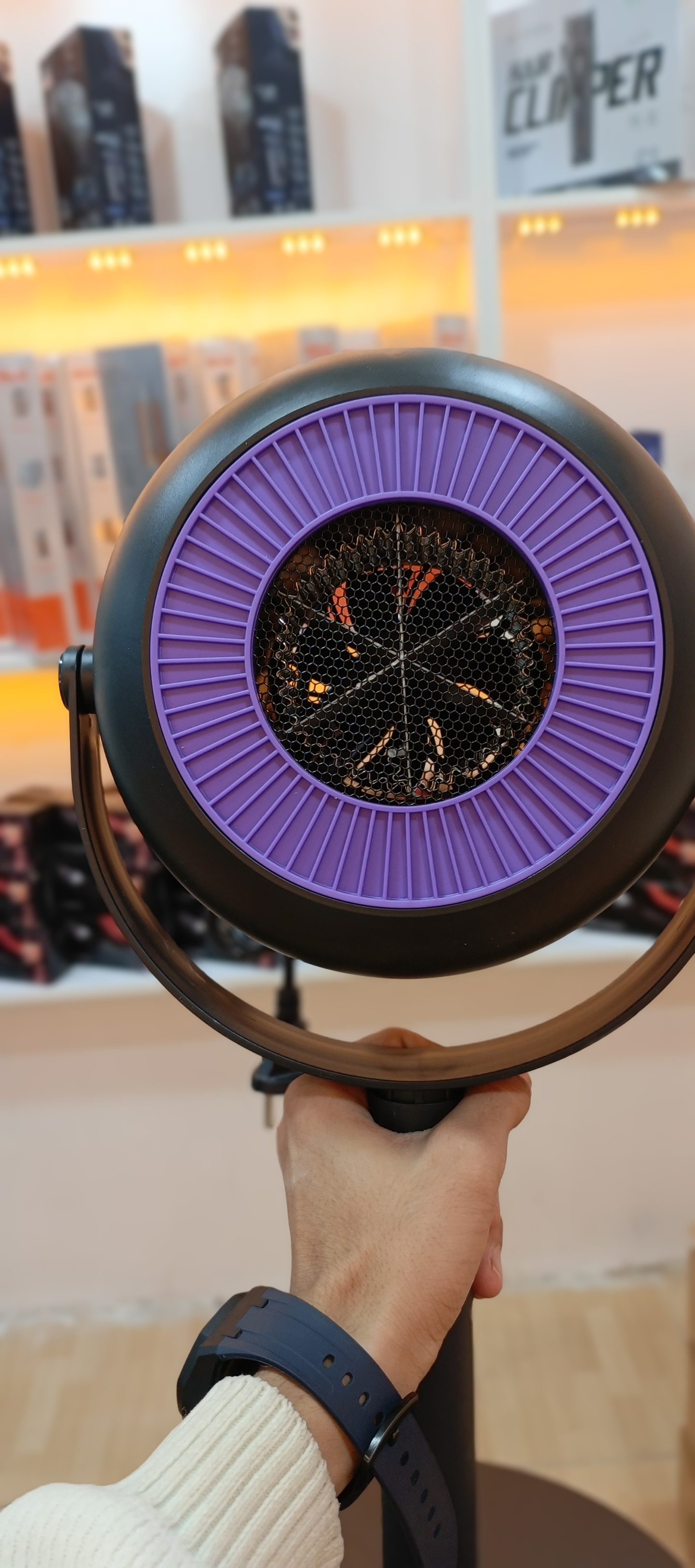 هیتر رومیزی و ایستاده | قابلیت تنظیم ارتفاع و زاویه پرتاب باد | مدل Adjustable Height Heater